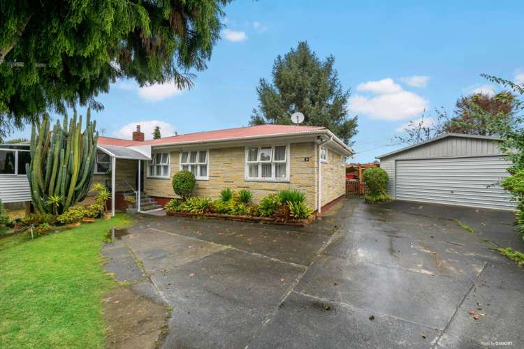 42 Russell Road Manurewa_1