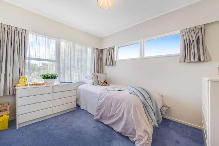 8 Fielding Crescent Farm Cove_14