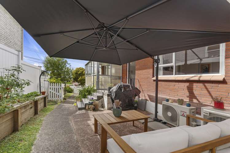 1/20 Merchant Avenue Te Atatu South_21