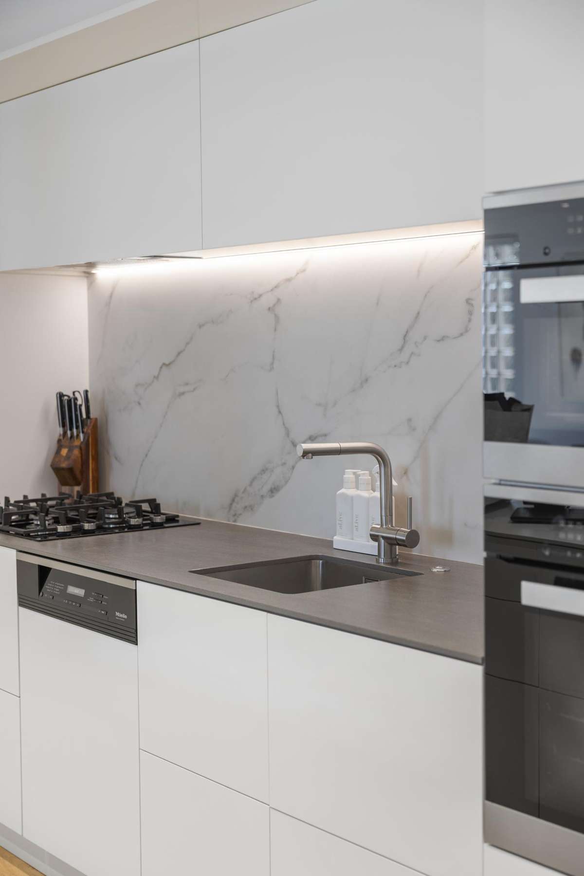 4B/19 George Street_4