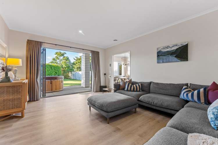 11 Mahoe Glade Patumahoe_18