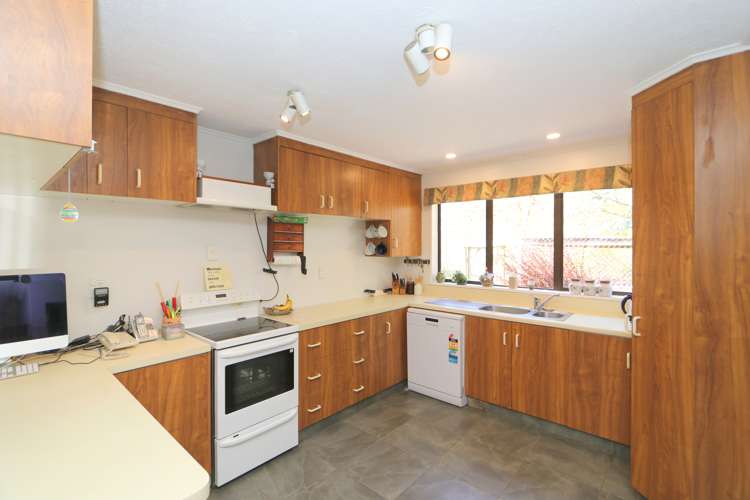 81 Erskine Road Otatara_10