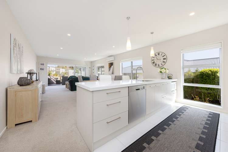 42 Fairwater Road Warkworth_11