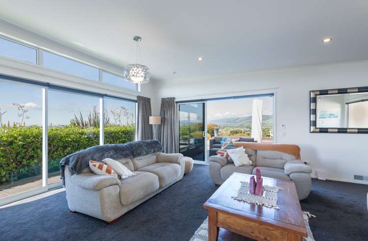 23 Katania Heights Brightwater_6