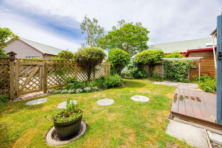 2/411 Eastbourne Street East Hastings_11