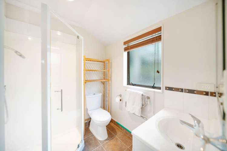166 Princes Street West Pukekohe_16