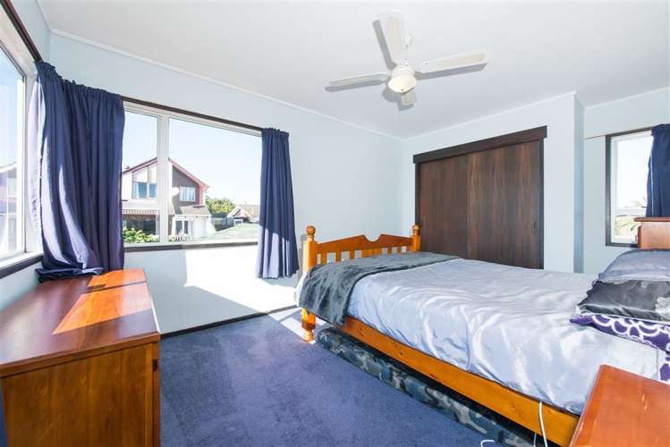 2/18 Matuhi Rise Henderson_18