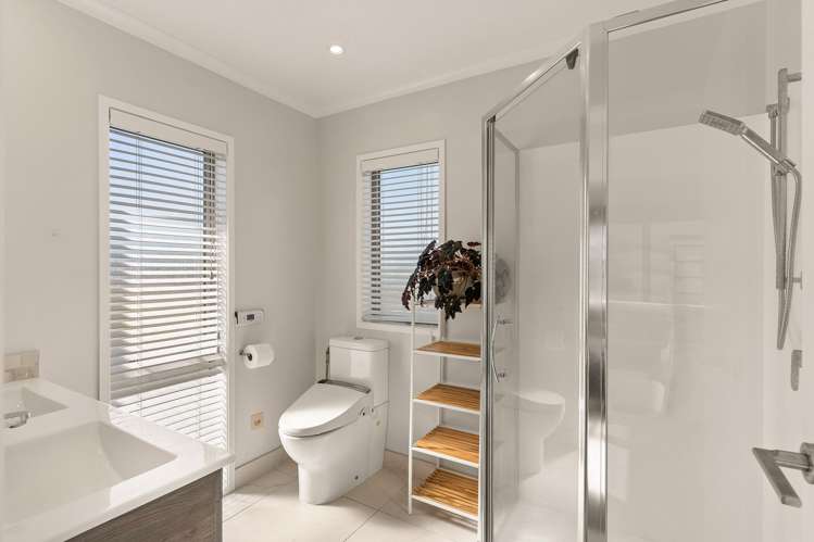 91 Glidepath Road Hobsonville_13
