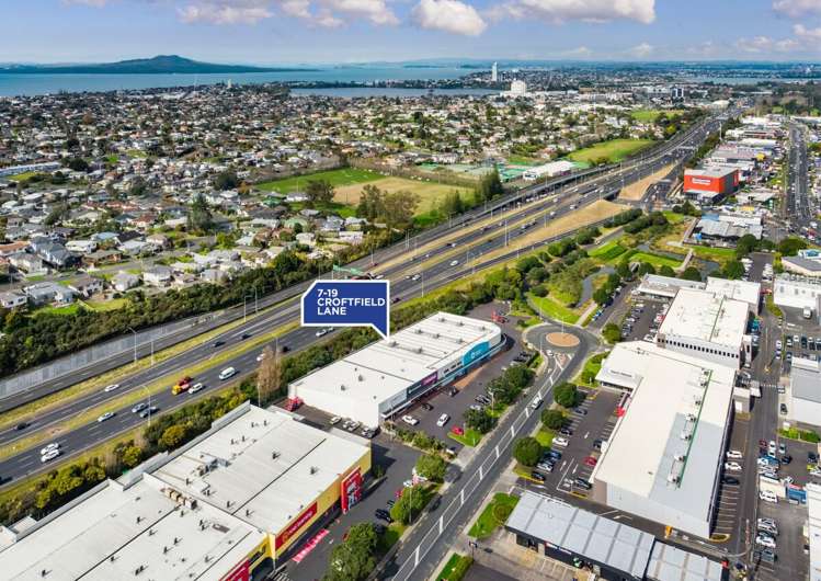 Unit C, 7-19 Croftfield Lane Wairau Valley_7