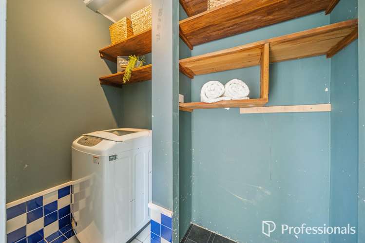 1306 High Street Taita_18