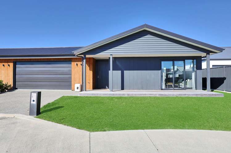 16 Cassin Place Taradale_0