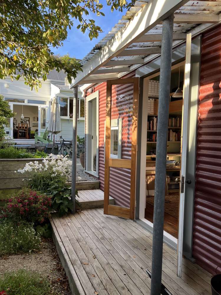 118 Elizabeth Street Mount Victoria_18