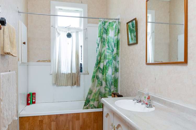 36 Dillons Point Road Islington_10