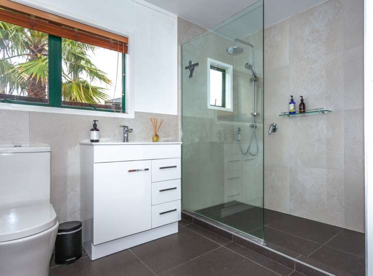 107 Beverley Terrace Whangamata_20