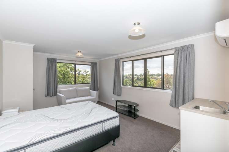 2/21 Park Terrace Hamilton Central_7