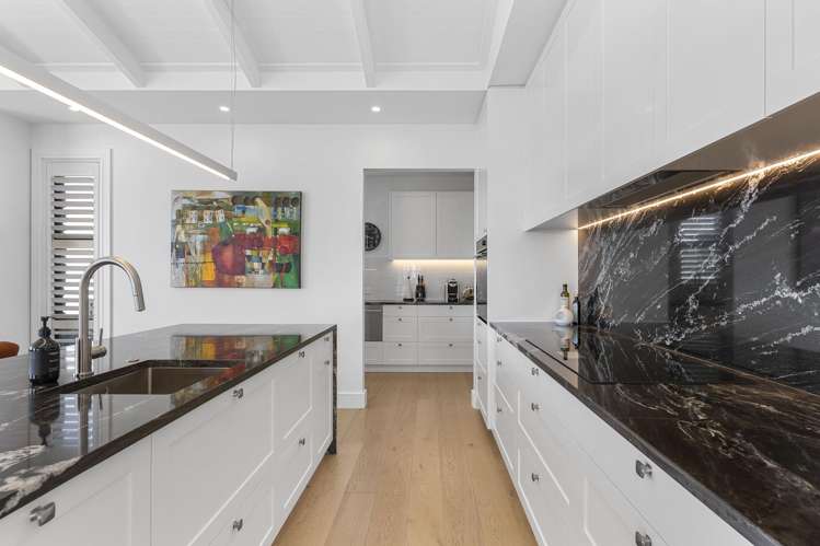 76 Bramley Drive Farm Cove_25