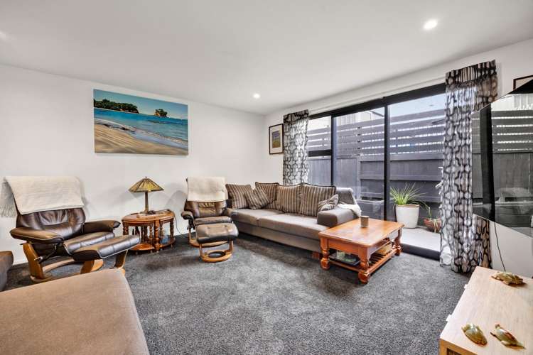 23 Links Drive Waiwhakaiho_13