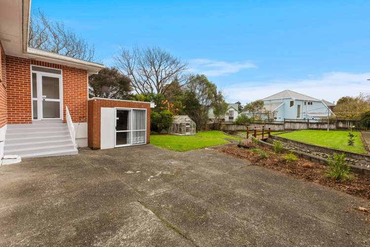 23 Manuka Street Stokes Valley Lower Hutt City Houses for Sale