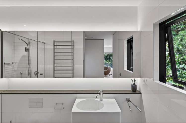 34 Arapito Road Titirangi_26