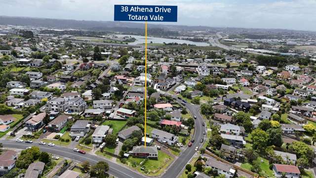 38 Athena Drive Totara Vale_1