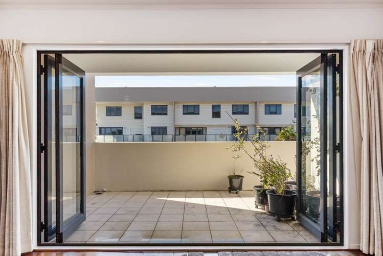 11/11 Freeman Way Manukau_14