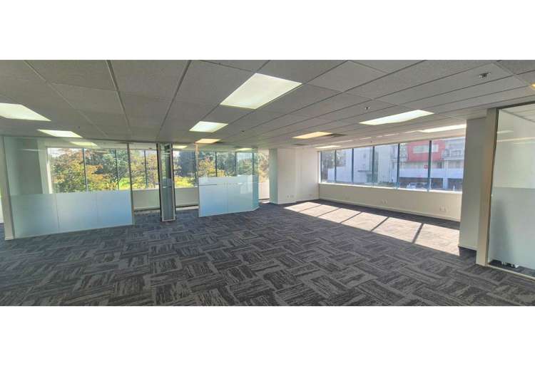 Level 1/2 Fred Thomas Drive Takapuna_1