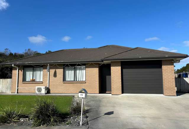3 Bedroom 2 Bathroom Home