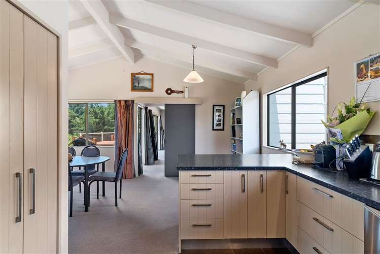 201 Forest Road Oruanui_8