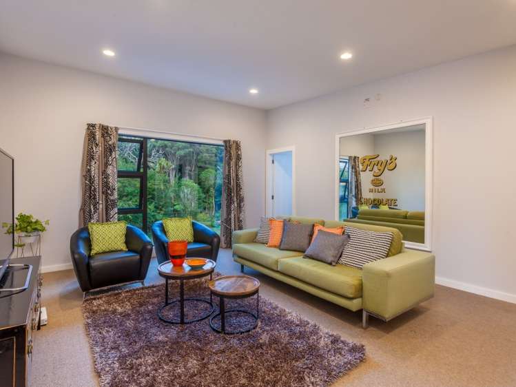 60 Sylvan Valley Avenue Titirangi_13