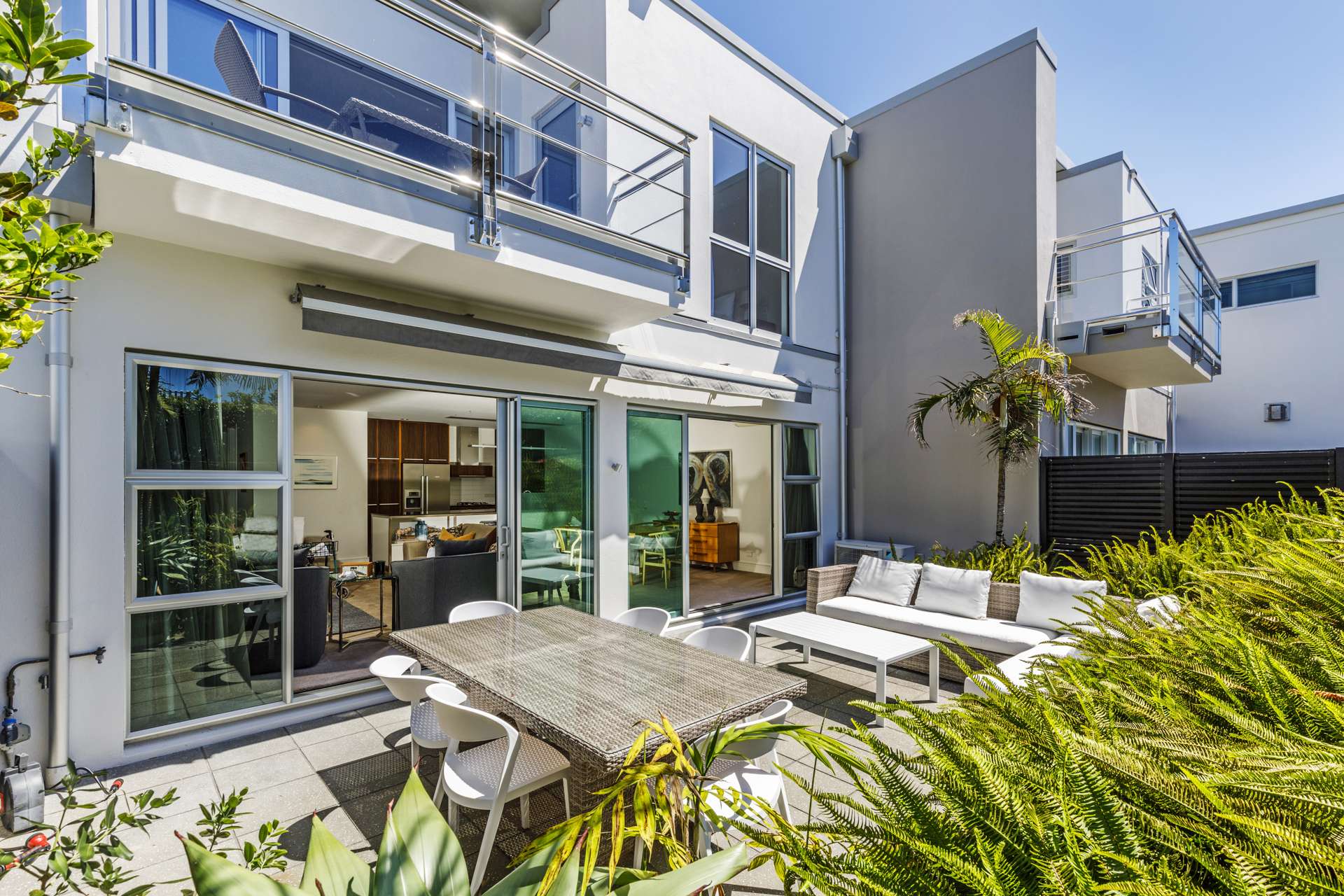 6/258 Hurstmere Road Takapuna_0