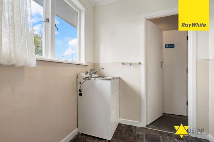 11 Graham Avenue Te Atatu Peninsula_11