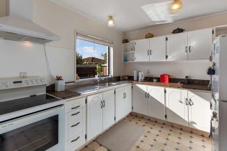 2b Compton Place Mount Maunganui_7