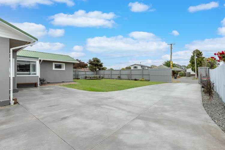 26 Lenton Street Aranui_12