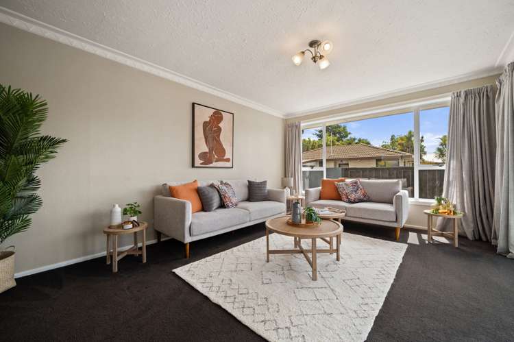 66 Neill Street Hornby_12