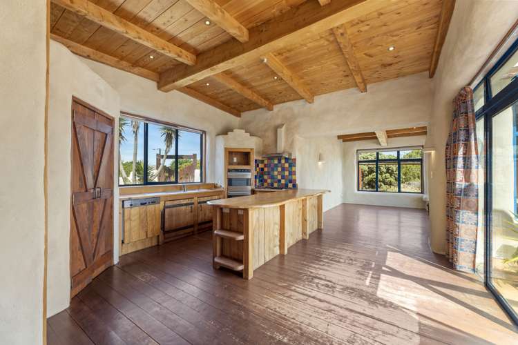 27 Muri Street Aramoana_7