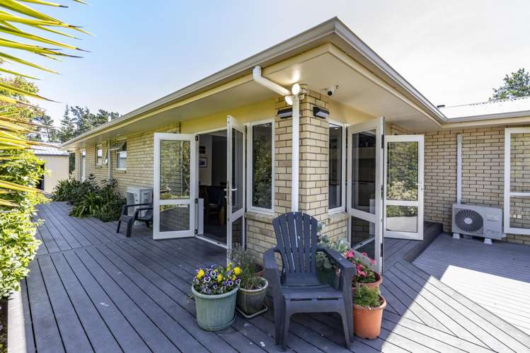 43 Bruces Road Sefton_45