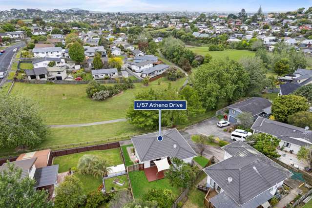 1/57 Athena Drive Totara Vale_4