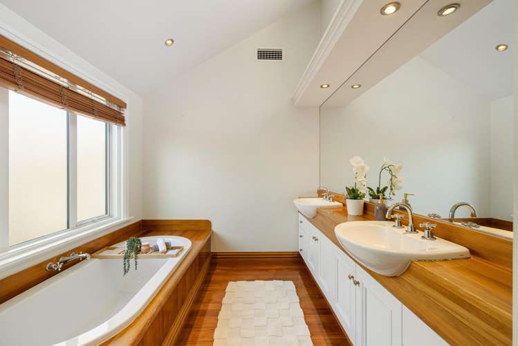 44 Wayside Avenue Burnside_13