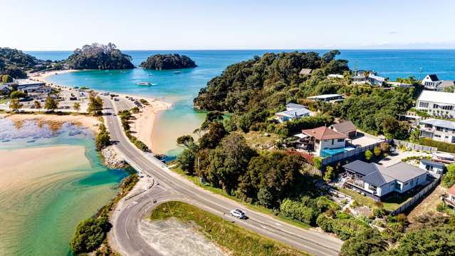 1b Rowling Road Kaiteriteri_1