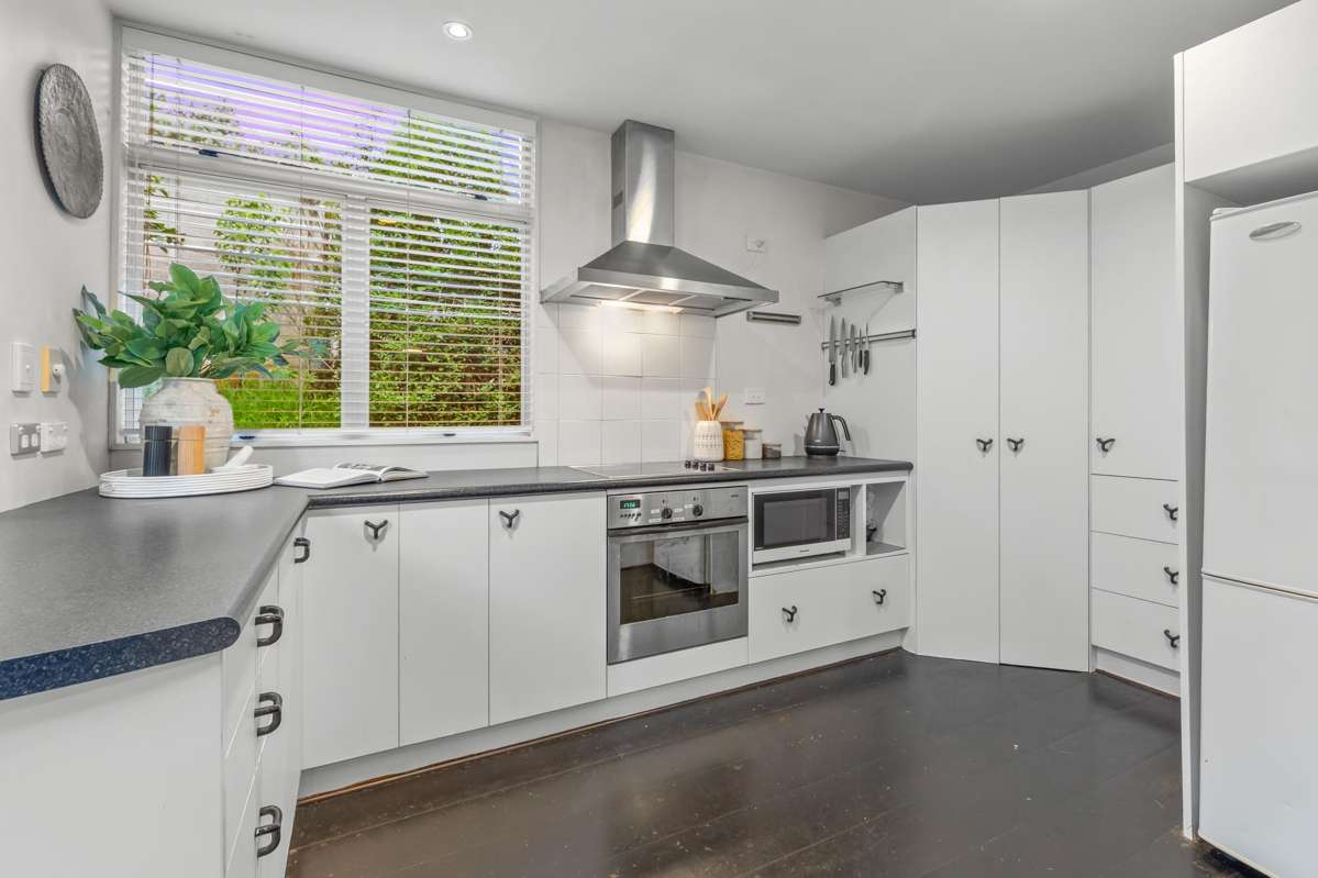 2/35 Huron Street_3