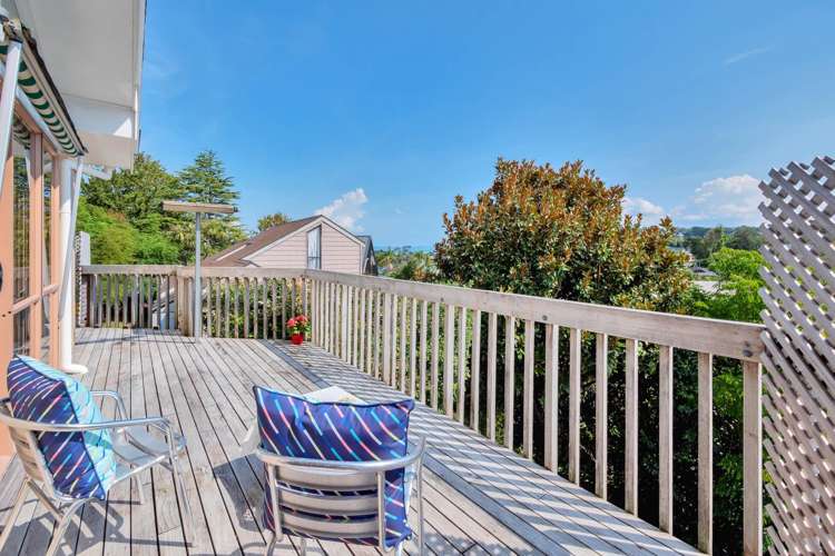 9 Bamfield Place Hillsborough_11