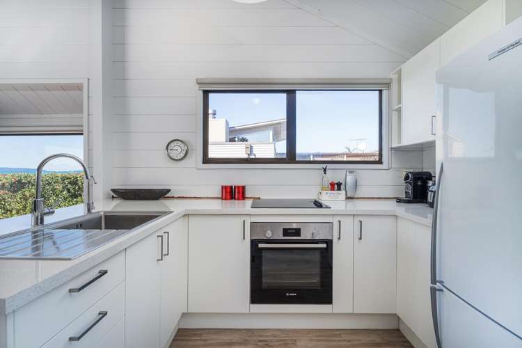 114 Totara Place Matarangi_7