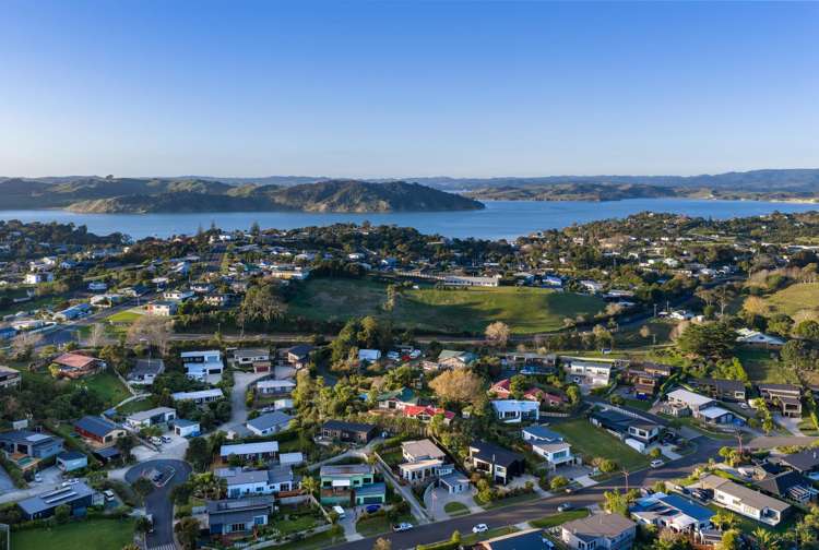 24 Robertson Street Raglan_36