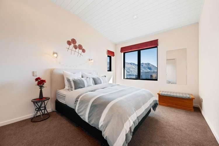 50 Forest Heights Wanaka_12