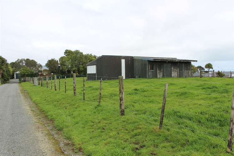 4b Keith Road Paroa_30