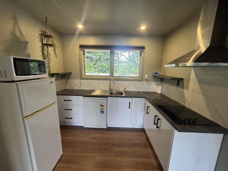 2/29 Office Road Merivale_1