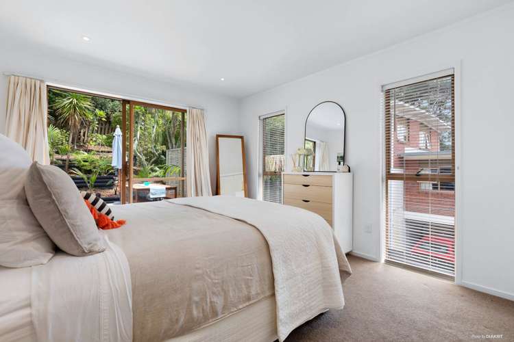 1/14 Surville Place Mairangi Bay_7