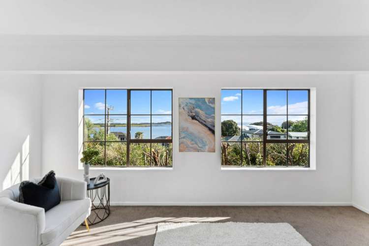 30 Hoskins Avenue Hillsborough_42