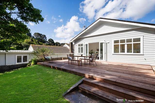 RENOVATED CHARACTER HOME IN PRIME KARORI LOCATION