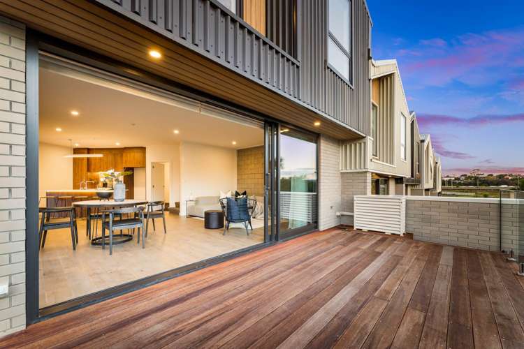 1 to 15/98-100 Walker Road Pt Chevalier_8